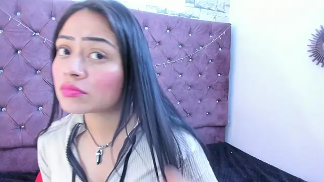 Snapshot of gabriela_grace chatting on October 2025 02:52:01 PM gabriela grace online show from October 2025 02:52:01 PM