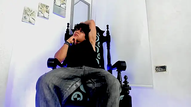 Zackcito online show from July 2026 12:14:02 AM