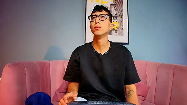 Keny Romero online show from July 2026 02:04:02 PM