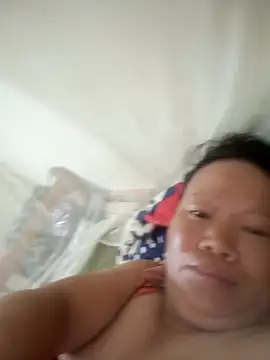 Queenie9z online show from July 2026 06:54:02 PM