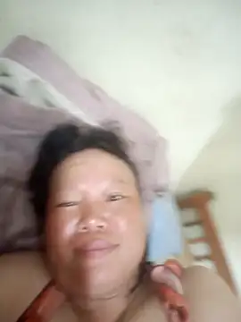 Queenie9z online show from July 2026 04:43:02 AM