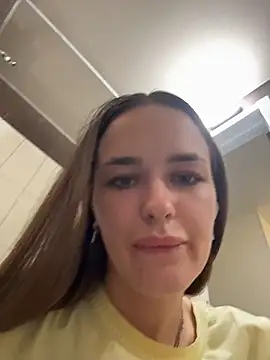 MiaCatt online show from July 2026 12:18:01 AM
