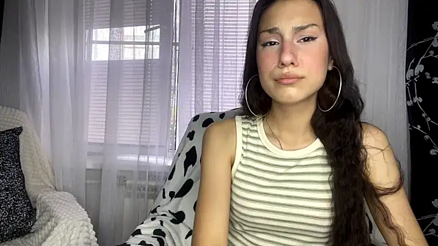 CarylOros online show from July 2026 03:10:02 PM