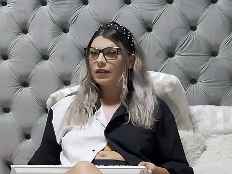 KaylaConner online show from July 2026 04:10:01 AM