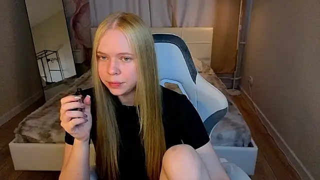 Sweet Angelll online show from July 2026 01:01:01 AM