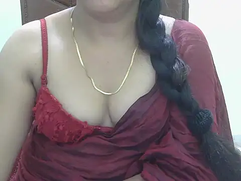 heyitsheer online show from July 2026 02:13:01 PM