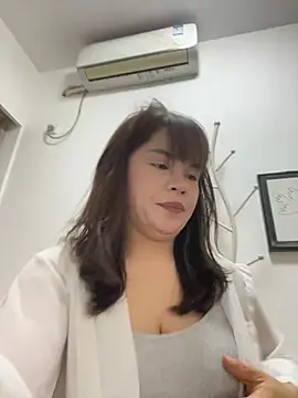 Hazel-55 online show from July 2026 02:58:02 PM