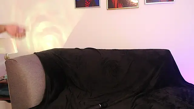 Valeri moreno online show from July 2026 07:34:02 PM