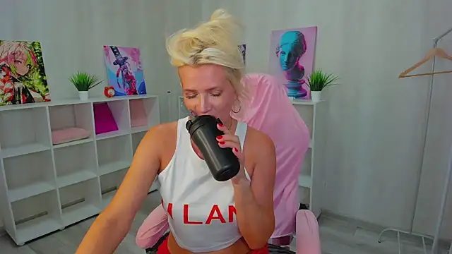 Karlen-Griessis online show from July 2026 03:21:02 PM