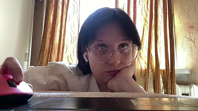 Snapshot of HeatherMiley chatting on July 2026 09:07:02 AM HeatherMiley online show from July 2026 09:07:02 AM