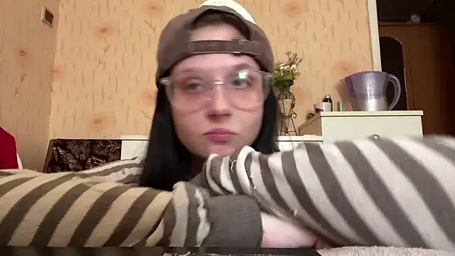 Snapshot of HeatherMiley chatting on July 2026 09:18:02 AM HeatherMiley online show from July 2026 09:18:02 AM