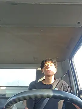 LongBackGuy online show from July 2026 01:34:01 AM