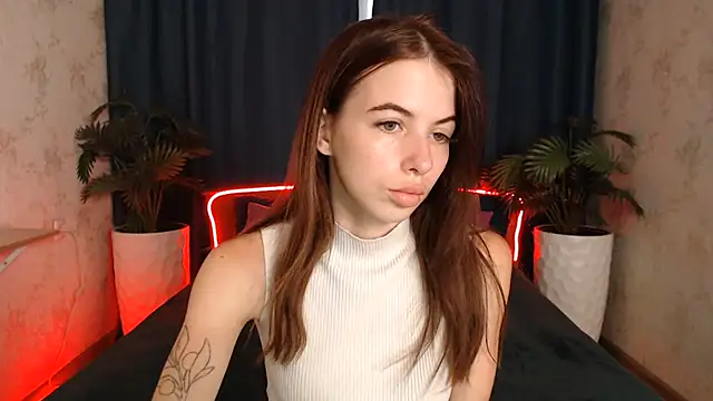 MiniModel online show from July 2026 08:06:01 AM