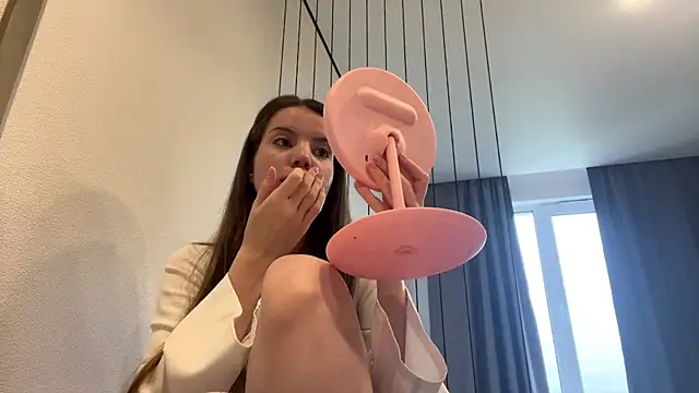 ManyDozens online show from July 2026 04:21:02 AM