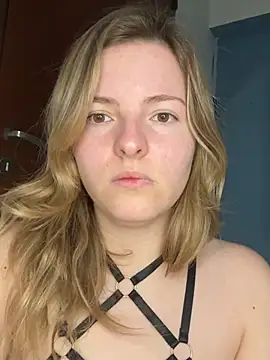 heyitskiara online show from July 2026 07:38:01 PM