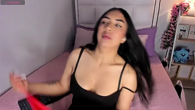 lunna velvet1 online show from July 2026 01:21:02 PM