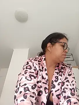 Ally-tete online show from July 2026 05:20:01 PM