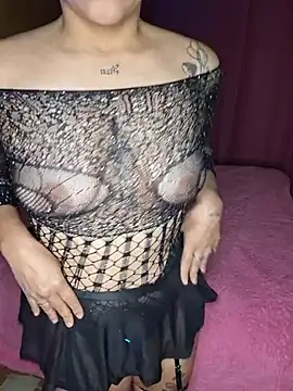 SoyCaramelito online show from July 2026 11:12:01 PM