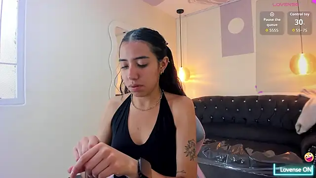 Nicole jade online show from July 2026 12:45:02 PM