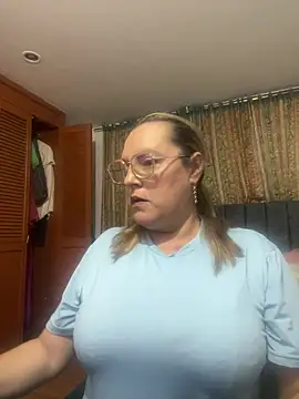 MALU0617 online show from July 2026 11:24:02 PM