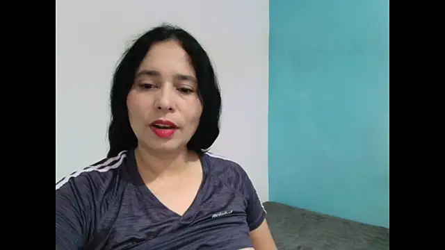 brynnwild online show from July 2026 12:45:01 PM
