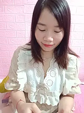 Yimy19 online show from July 2026 12:14:01 PM