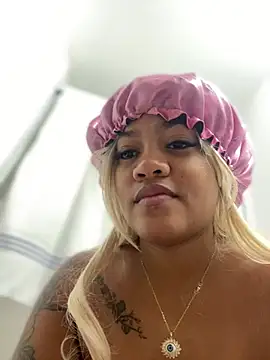 riri brunnete online show from March 2025 12:09:02 PM