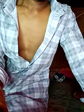 live boy1 online show from August 2026 05:37:01 PM
