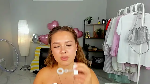 RoseJones online show from July 2026 11:17:02 AM
