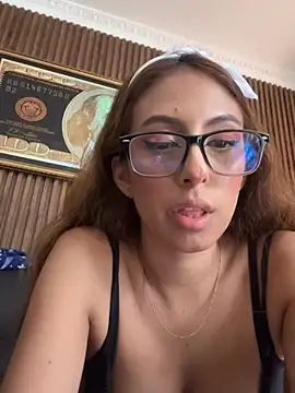 Nyx cute online show from July 2026 06:31:01 PM