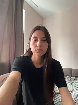 Sunny Loonie online show from July 2026 11:17:02 AM