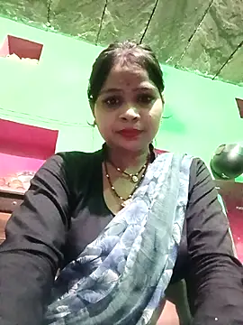 Snapshot of Miss_priya55 chatting on August 2026 05:00:02 PM Miss priya55 online show from August 2026 05:00:02 PM