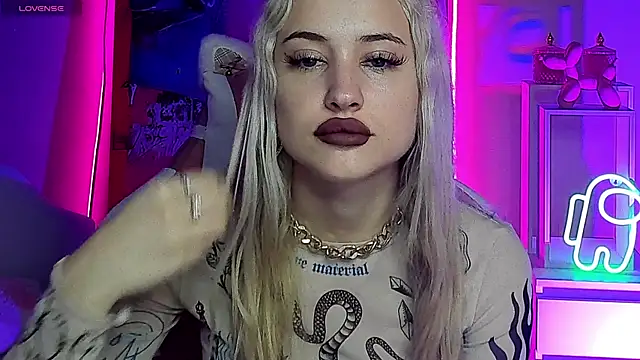 Snapshot of LaslyAngel chatting on July 2026 05:16:01 AM LaslyAngel online show from July 2026 05:16:01 AM