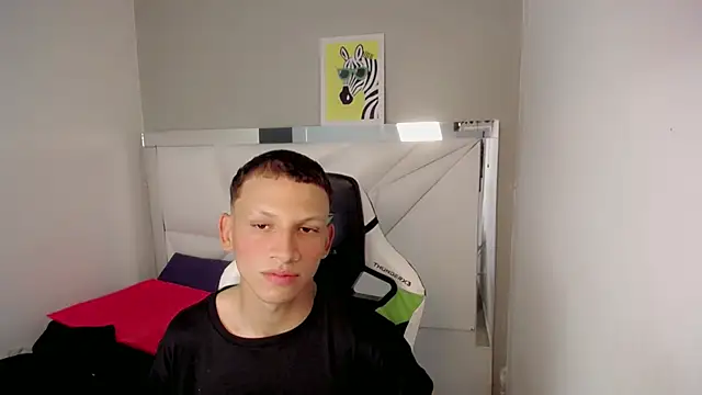 Luca twinkk online show from July 2026 08:12:02 PM