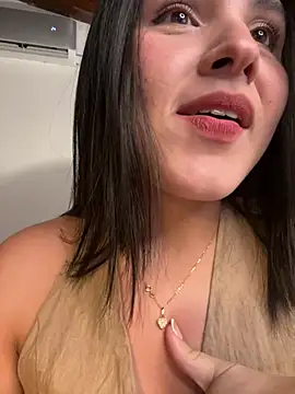 Snapshot of IvyValentine chatting on March 2025 06:55:01 PM IvyValentine online show from March 2025 06:55:01 PM