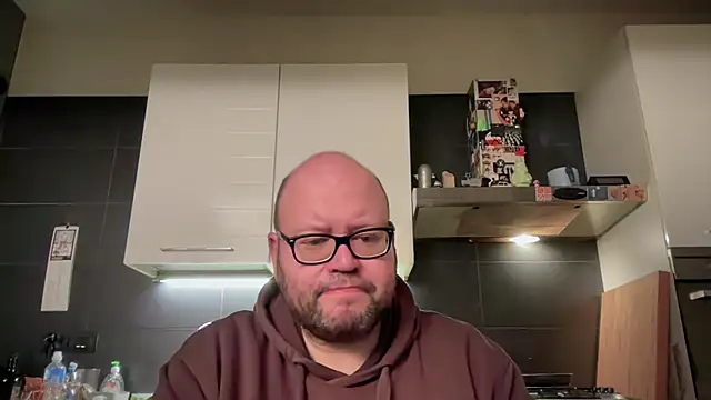 theitalianbear online show from January 2025 06:57:02 PM