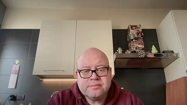 theitalianbear online show from February 2026 08:22:01 AM