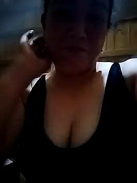 thoconn001  online show from July 2026 02:13:01 PM