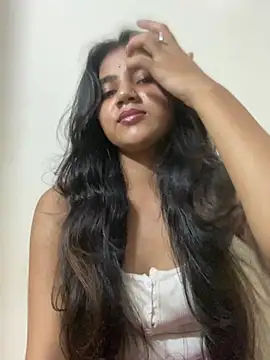 Aayesha Rawat online show from July 2026 04:50:01 PM