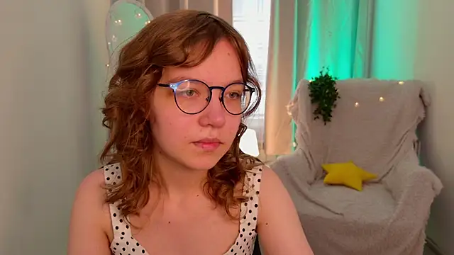 LiaBroock online show from July 2026 02:02:01 PM