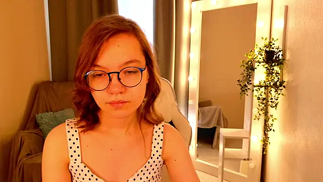LiaBroock online show from July 2026 01:54:02 PM