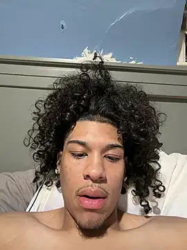 hugelightskincock online show from July 2026 05:10:02 PM