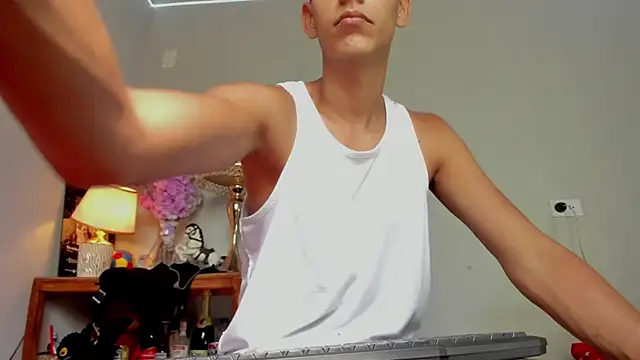 Owen flin  online show from July 2026 07:15:02 PM