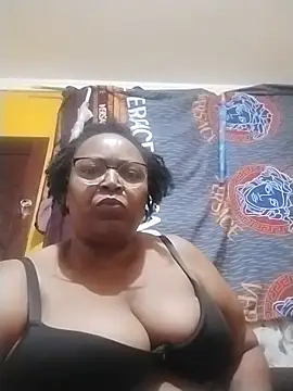 whewolfqueen online show from August 2026 01:37:02 AM
