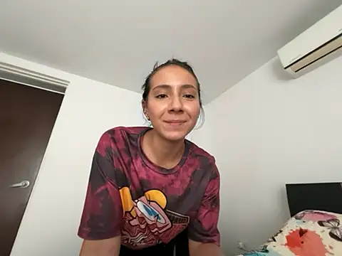 Jenniieebellx online show from July 2026 09:32:01 PM