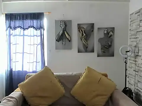 cristian dosantos online show from July 2026 12:34:01 PM
