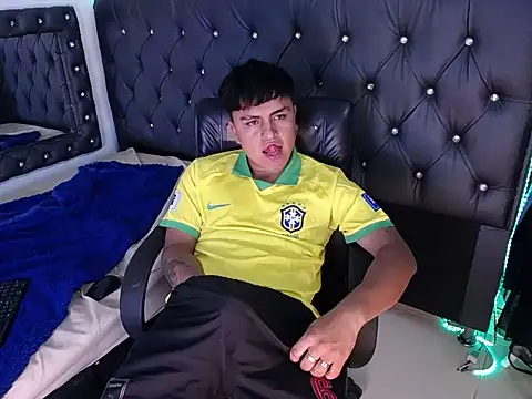 NoahBrowns  online show from July 2026 12:48:02 PM