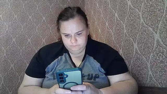 DollyGersonnn online show from July 2026 07:43:02 PM