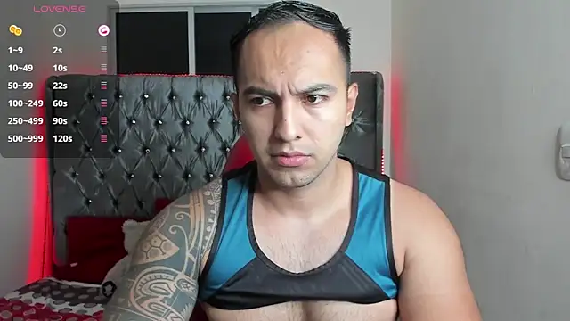Snapshot of mrloganfuck1 chatting on April 2026 05:41:02 AM mrloganfuck1 online show from April 2026 05:41:02 AM