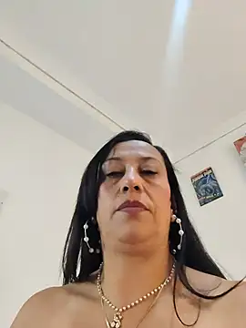 NorixaPriveM online show from August 2026 01:18:02 AM